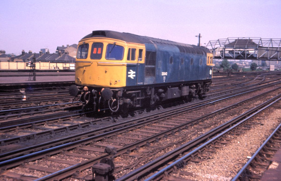 33042 CLJ 1977