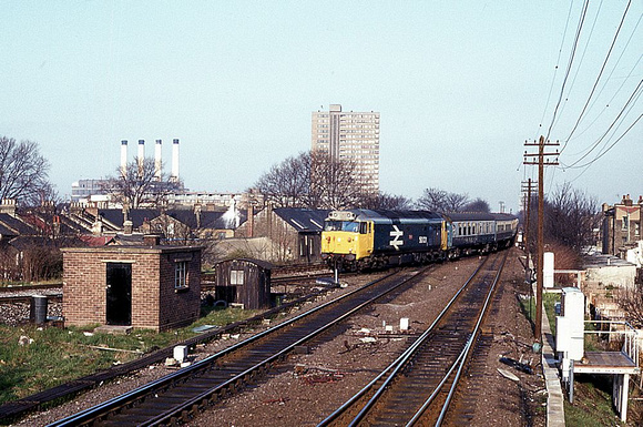 50031 Latchmere Jct 090483