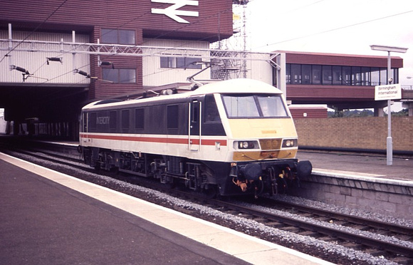 Class 90 BHI 0988